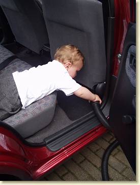 20050731-02 Auto stofzuigen 2